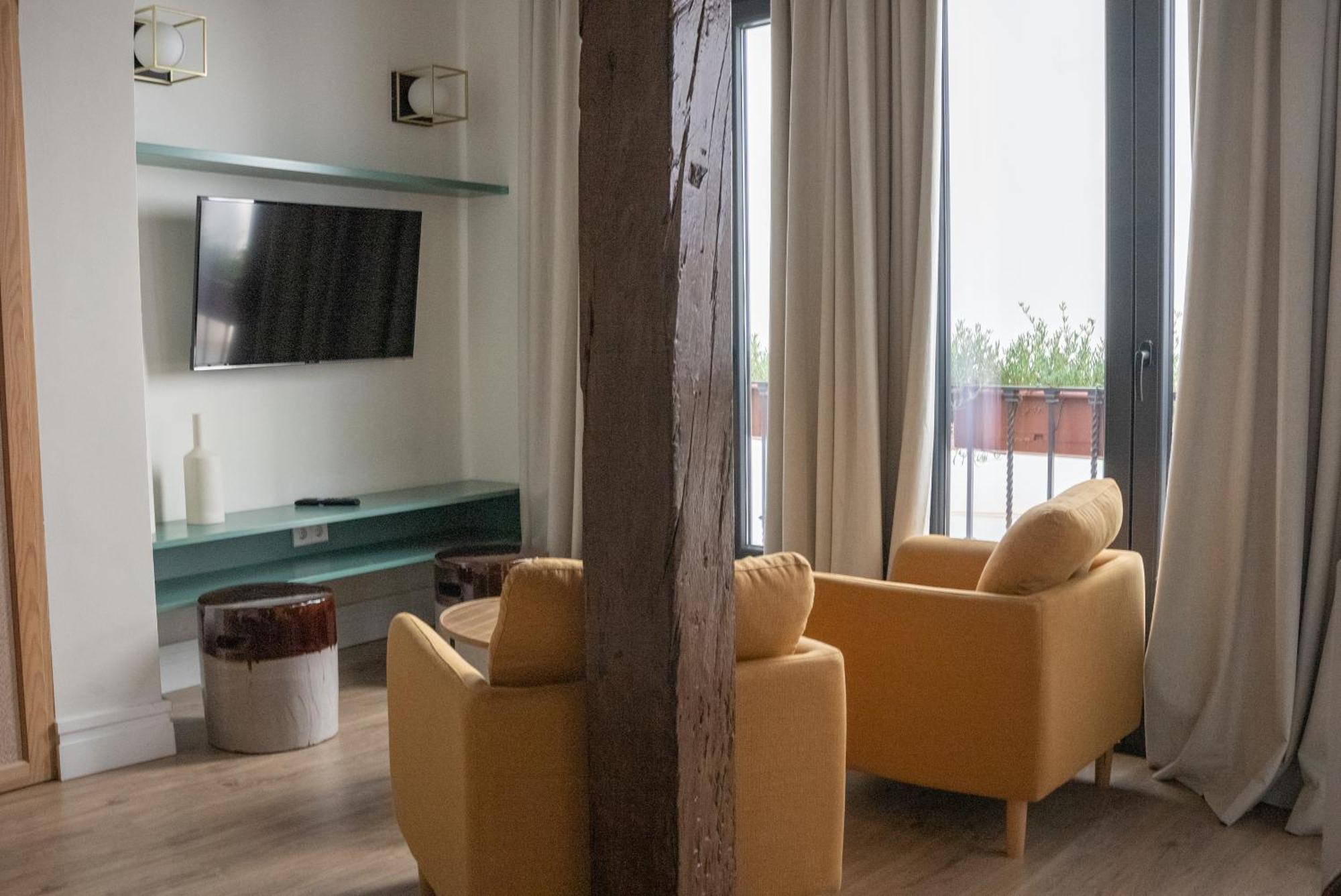 The Honest Hotel & Apartments Севілья Екстер'єр фото