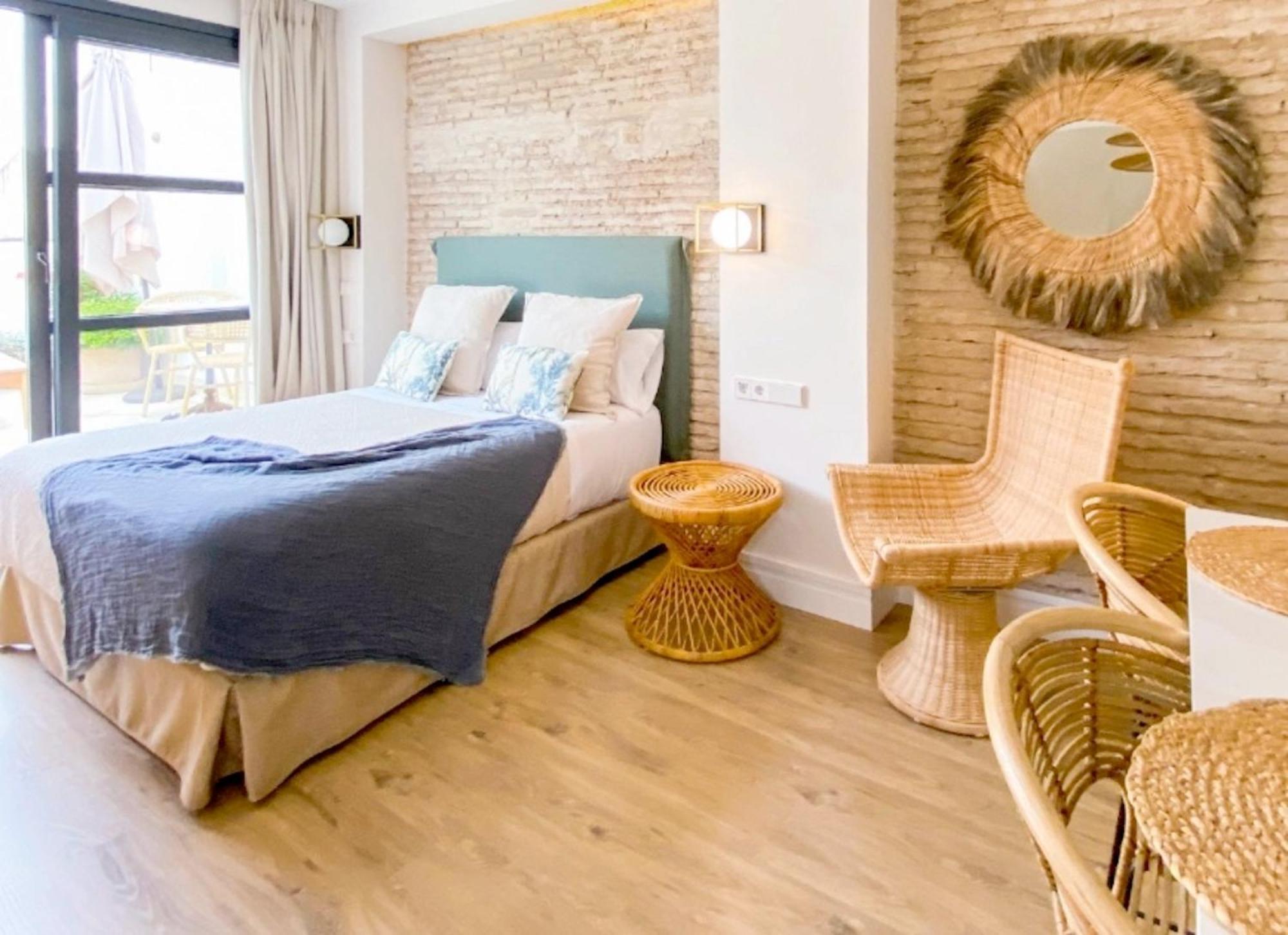 The Honest Hotel & Apartments Севілья Екстер'єр фото
