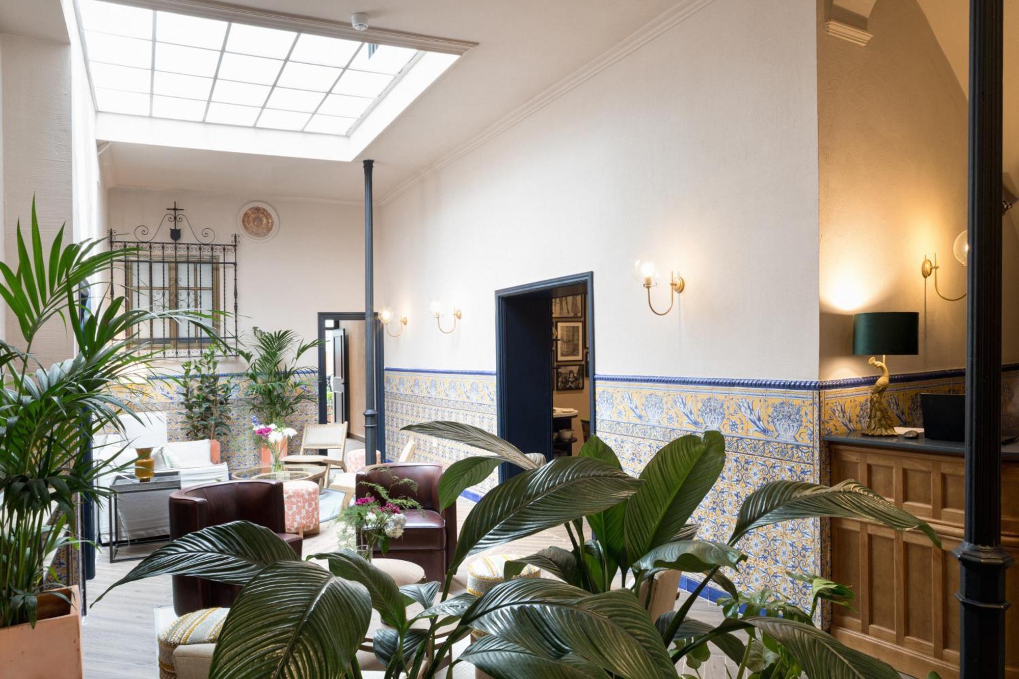 The Honest Hotel & Apartments Севілья Екстер'єр фото